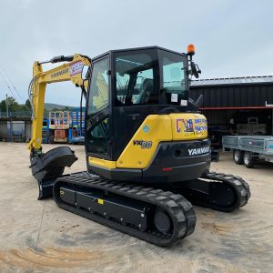 8T Digger Hire