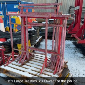 Large Trestles Job Lot of 12 Used